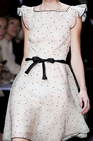 Wish Valentino Look Fashion, Runway Fashion, High Fashion, Womens Fashion, Paris Fashion ...