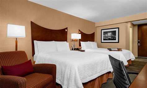 Hampton Inn Manhattan-Times Square North | Groupon