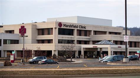 Marshfield Clinic system mandates COVID-19 vaccines for employees