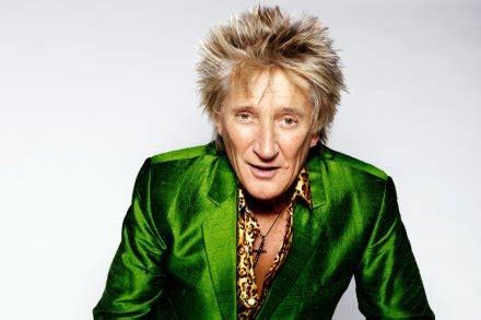 Rod Stewart Breaks Down His New Album ‘Blood Red Roses’ – Rolling Stone