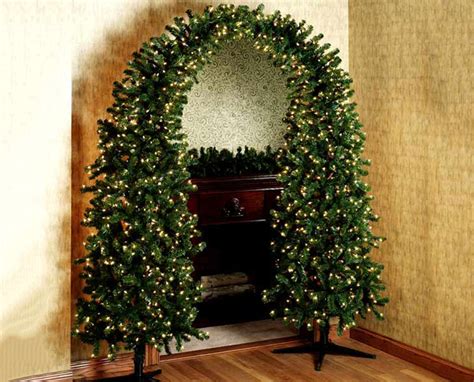 Pre-lit Christmas Tree Arch - The Green Head