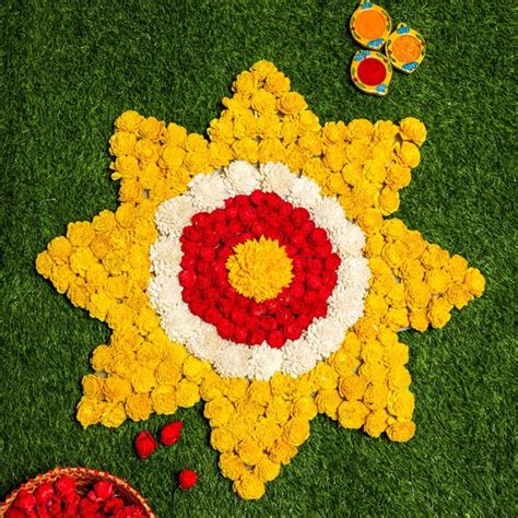 35+ Pookalam Designs For Onam 2023: Traditional and Simple Designs with Flowers