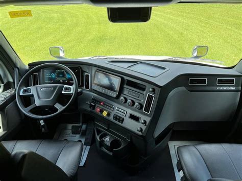 2024 Freightliner Cascadia Interior Images And Prices - Tedda Linette