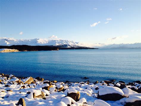 Lake Pukaki, New Zealand in Winter [3264x2448] [OC] : r/EarthPorn