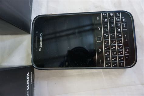 BLACKBERRY CLASSIC PHONE - Big Valley Auction