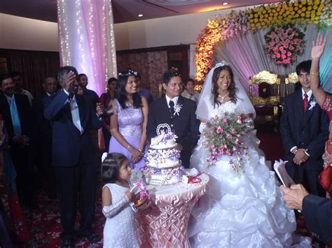 File:Catholic wedding in India.jpg