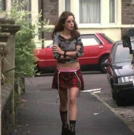 skins effi in 2020 | Effy stonem style, Aesthetic clothes, Tv show outfits