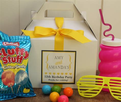 Set of 6 Birthday Party Goodie Box Audrey Label by thefavorbox