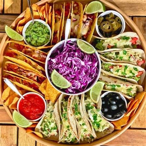 Easy Taco Dinner Party Board (with 2 different taco recipes) - The ...