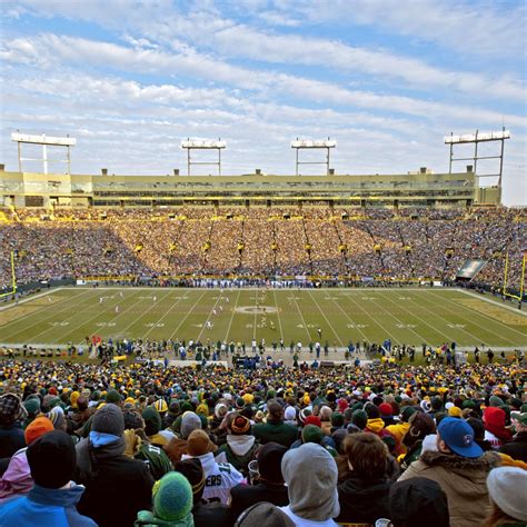 Green Bay Packers: The 25 Greatest Games at Lambeau Field | News ...