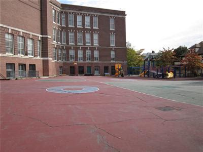 School Listings / Holmes Elementary School