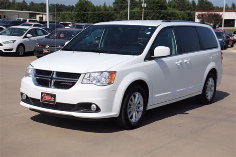 Pre-Owned 2019 Dodge Grand Caravan SXT 4D Passenger Van in Longview ...