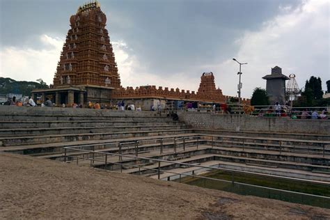 Srikanteshwara temple Nanjangud Mysuru Tickets, timings, offers Jul ...