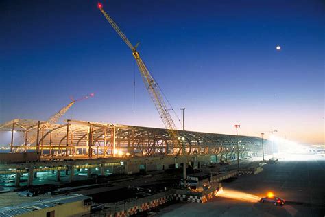 Dubai International Airport Construction | Bechtel