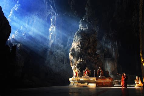 Interesting Photo of the Day: Inside a Buddhist Cave Temple