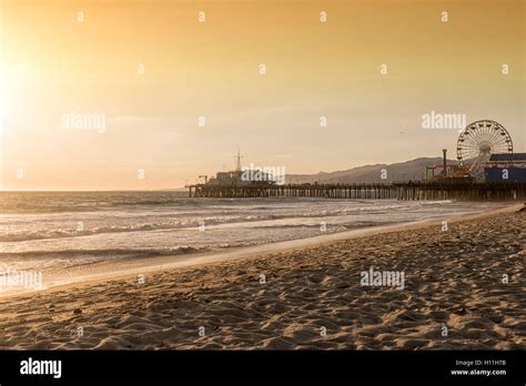 santa monica beach, Los Angeles, California Stock Photo - Alamy