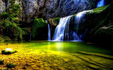 Free download Living Waterfalls 2 Screensaver Software Download Freeze [640x480] for your ...