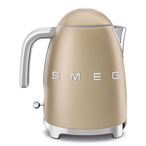 Kettles Gold KLF03CHMEU | Smeg.com