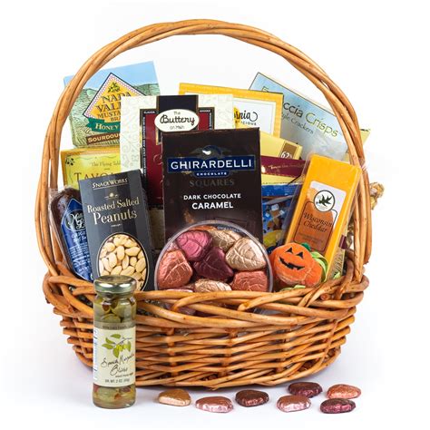 Autumn Harvest Gift Basket- Thanksgiving Basket By San Francisco Gift ...