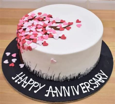 Happy Anniversary Hearts Cake Online | CakeNBake Noida