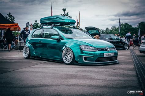 Stanced Volkswagen Golf Mk7 3dr