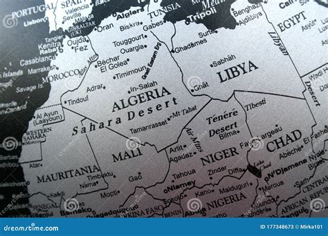 World Maps, Sahara Desert. Black and White Stock Image - Image of exploration, africa: 177348673