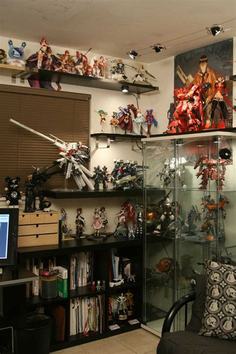 gundam-action-figure-display-for-bedroom – HomeMydesign