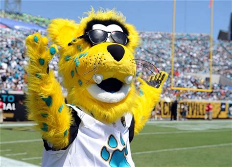 Jacksonville Jaguars Mascot Dances in Thong (Video)