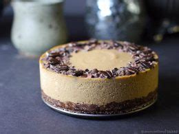 No-Bake Vegan Hazelnut Cake (Gluten-Free, Oil-Free)