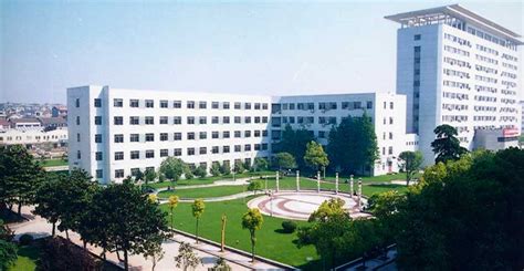 Hubei University - Scholarship programms for 2020-2021 years