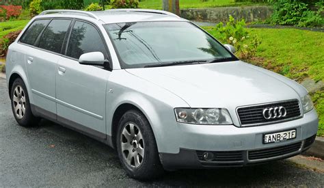 File:2002-2005 Audi A4 (8E) 2.0 Avant (2011-10-25) 01.jpg - Wikipedia, the free encyclopedia