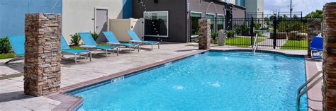 Extended Stay Laplace Hotel near New Orleans | TownePlace Suites Laplace