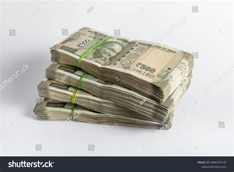 22,627 Indian Rupee Investment Images, Stock Photos & Vectors ...