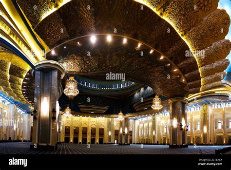 Kuwait Grand Mosque interior, Kuwait-city, Kuwait Stock Photo - Alamy