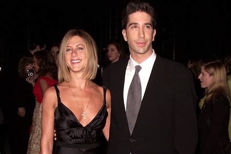 Jennifer Aniston and David Schwimmer Are Not Dating