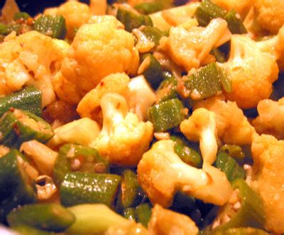 Passionate Eater: Working Eater Series: Rustic Country-Style Okra Stir-Fry