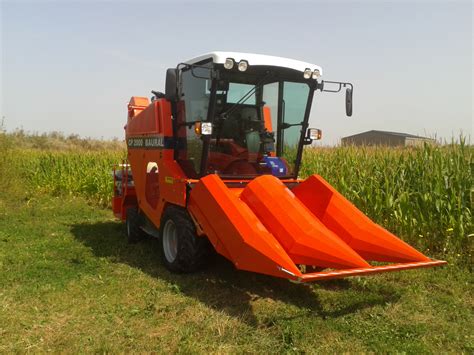 Corn picker CP2000 - BAURAL - Construction de machines spéciales pour ...