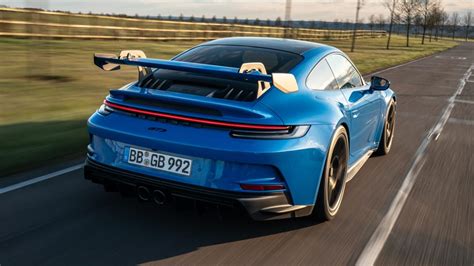 Porsche 911 GT3 (992) Review 2022 | Top Gear