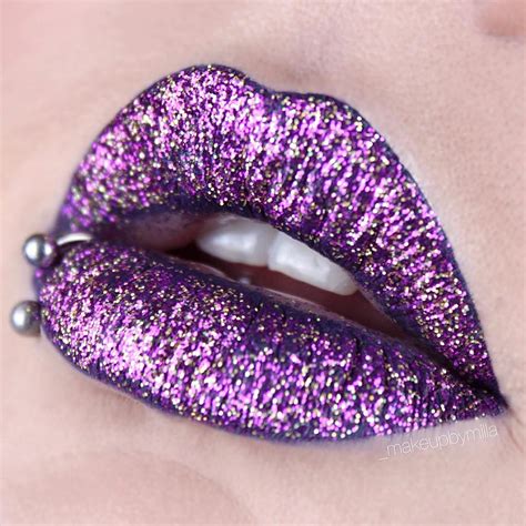 @_makeupbymilla Glitter Lipstick, Lipstick Art, Lipgloss, Lipstick Colors, Lip Colors, Mac ...