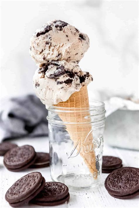 Cookies and Cream Ice Cream - House of Nash Eats