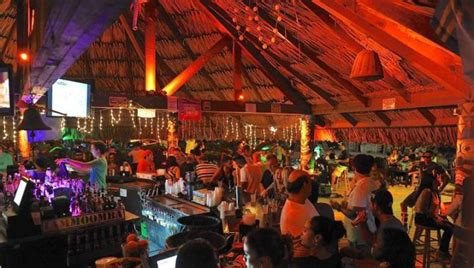 20 BEST Happy-Hour Restaurants in Aruba