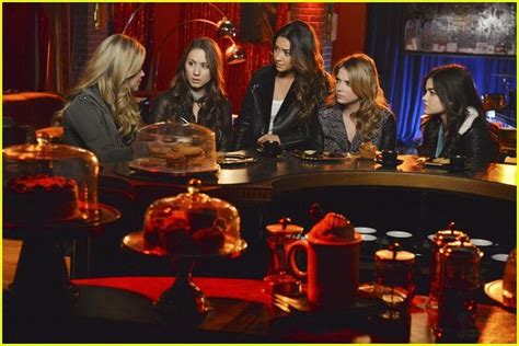 Will We Get Answers On Spring Finale of 'Pretty Little Liars'? | Photo ...