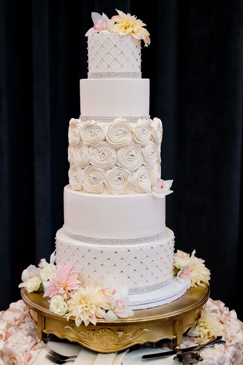 Five-Tier Wedding Cake With Iced Rose Detailing | Wedding cake pictures ...