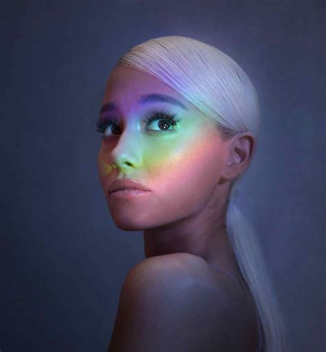 Ariana Grande – No tears left to cry (Video) | Popmuzik