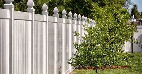 Types of Vinyl Fencing | Columbus Fence Pros