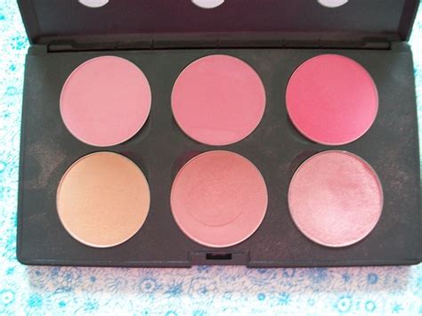 Photos with MAC Pro Palette Blush X 6 | Beautylish