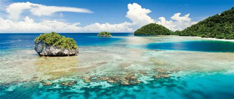 Pantai Senggigi Pantai Sawarna Raja Ampat Banten Papua Kepulauan Snorkling Objek Laut Keindahan ...