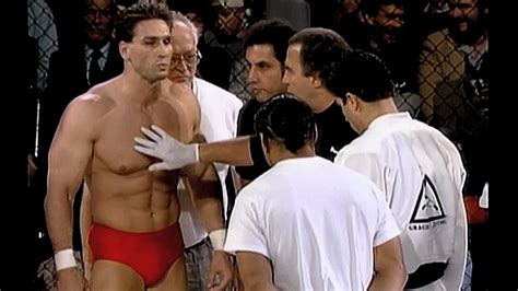 On This Day: Royce Gracie vs Ken Shamrock (1993) | UFC 1 Free Fight - YouTube