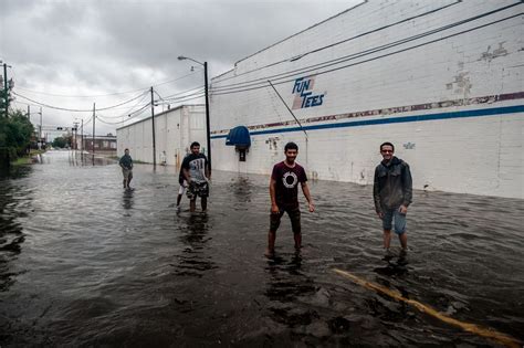 Rivers Rise, Rescues Continue As Florence Rain Pounds North Carolina ...