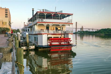 Premium Photo | Historic district waterfront of savannah georgia usa at twilight